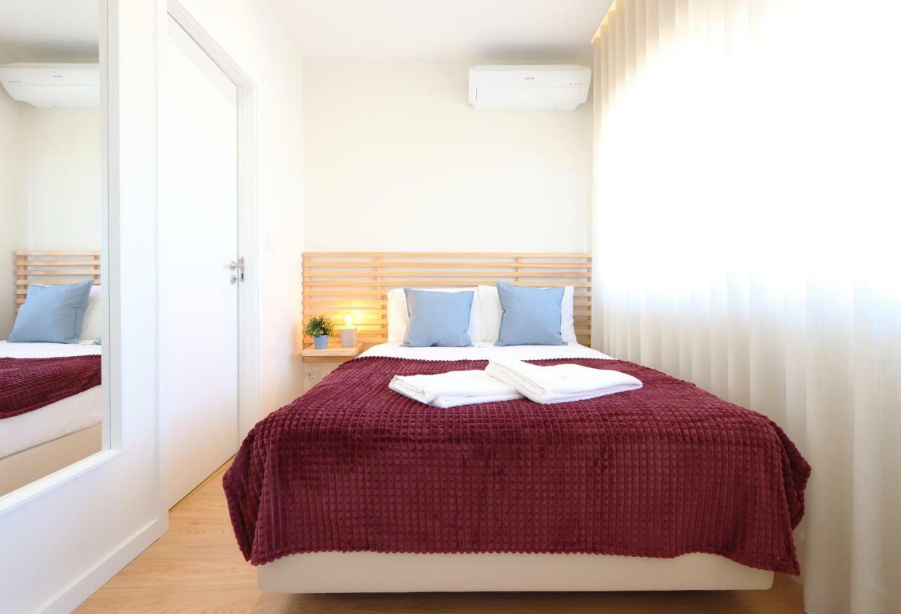 Hm - Living Batalha Square 1 Daire Porto Dış mekan fotoğraf